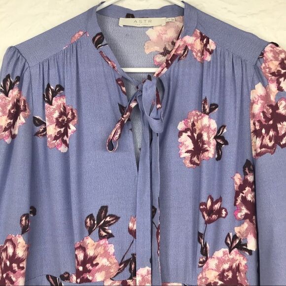 Astr The Label Periwinkle/Pink Floral Kate Dress - Picture 9 of 15